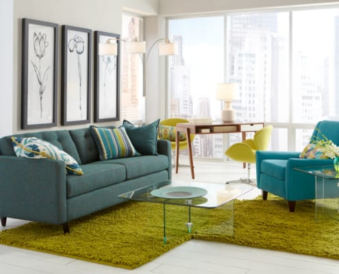 Darby Living Room with Glass On Glass and Piperton Pillow Pack